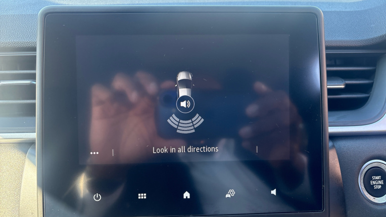 Renault Captur 1.3 TCE 130 Iconic 5dr Petrol Hatchback